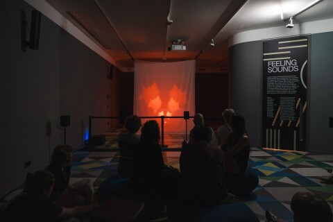 (online) Feeling Sounds   Nieuwe Helden x VBVD &copy; Louisa Vergozisi 58